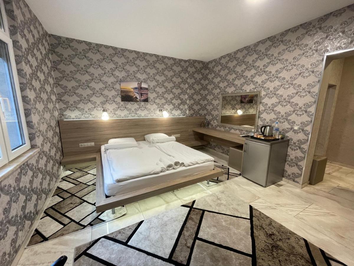 De Luxe Studio Burgas, City Center Exterior foto