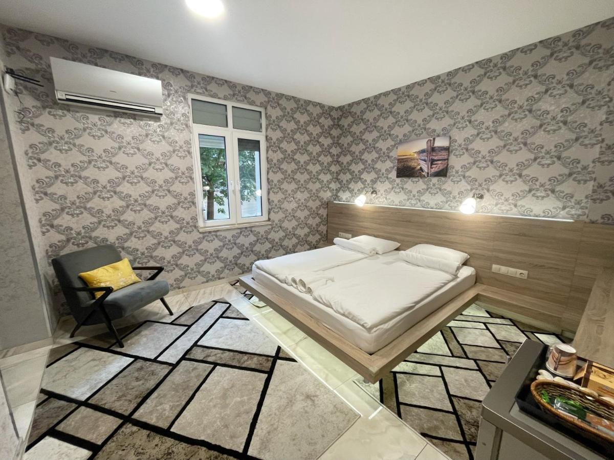 De Luxe Studio Burgas, City Center Exterior foto